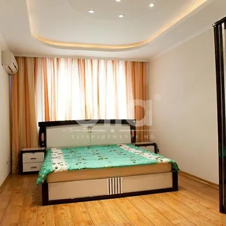 3 In The Center Of Apartment Chisinau