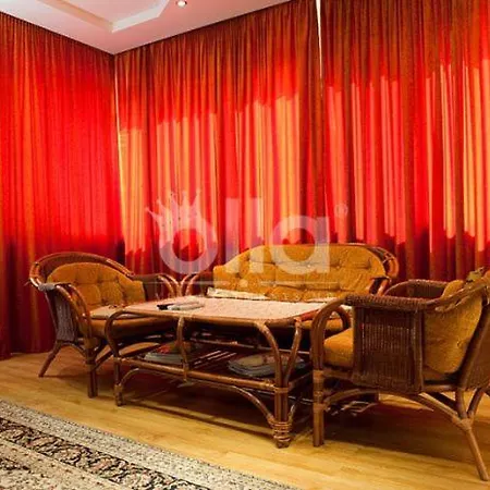 3 In The Center Of Apartment Chisinau